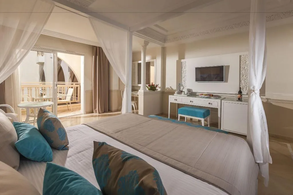 Double or Twin SUPERIOR QUEEN BED Room, TUI BLUE Palm Beach Palace, Tunisia