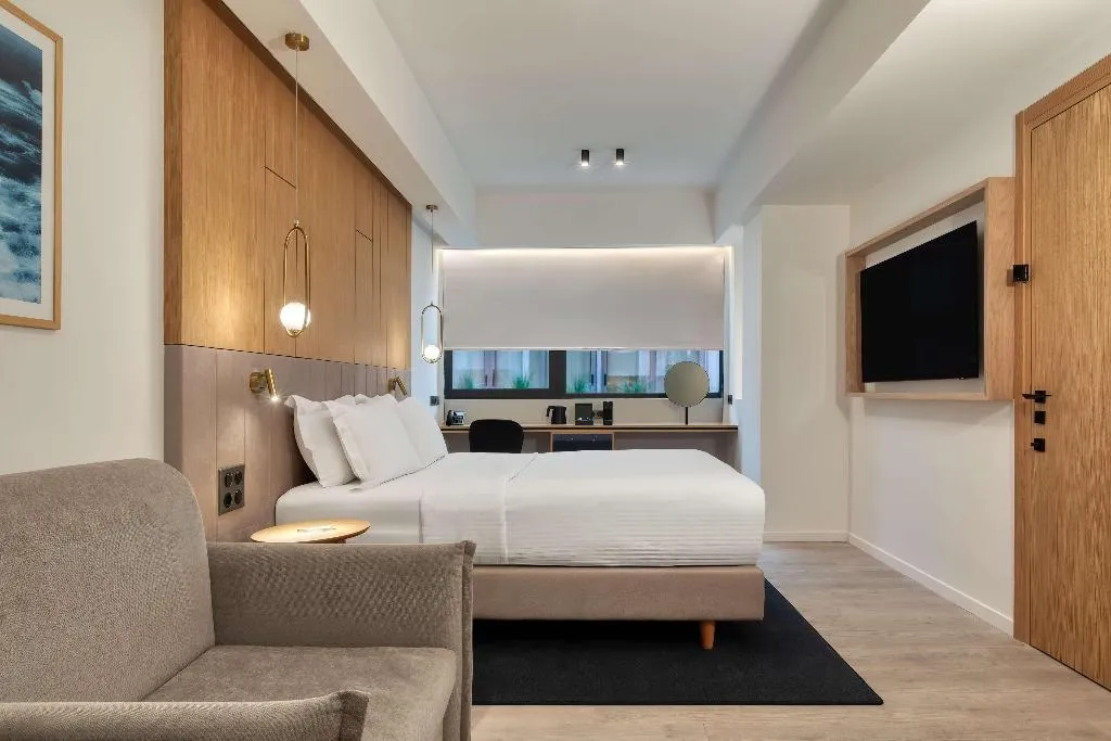 DOUBLE DELUXE Room, Hilton Garden Inn Athens Syggrou Avenue, Athens
