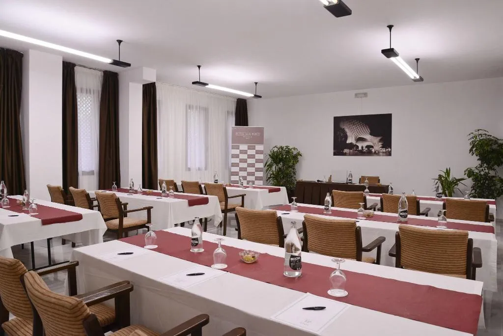 Conferences, San Pablo, Seville