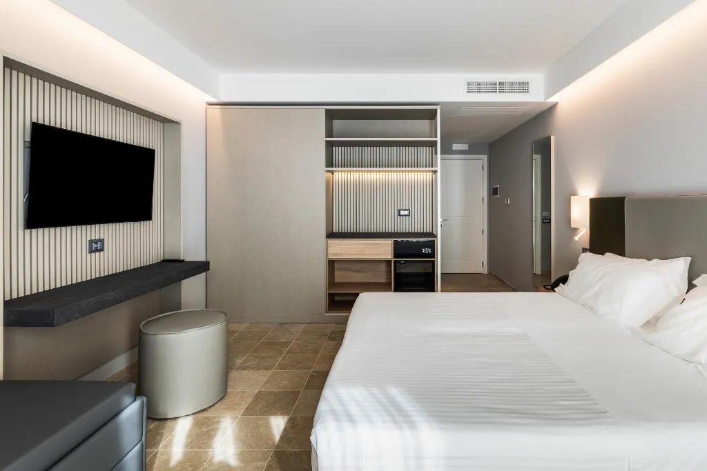 JUNIOR SUITE WITH TERRACE Room, Hotel Netum Mare, Catania
