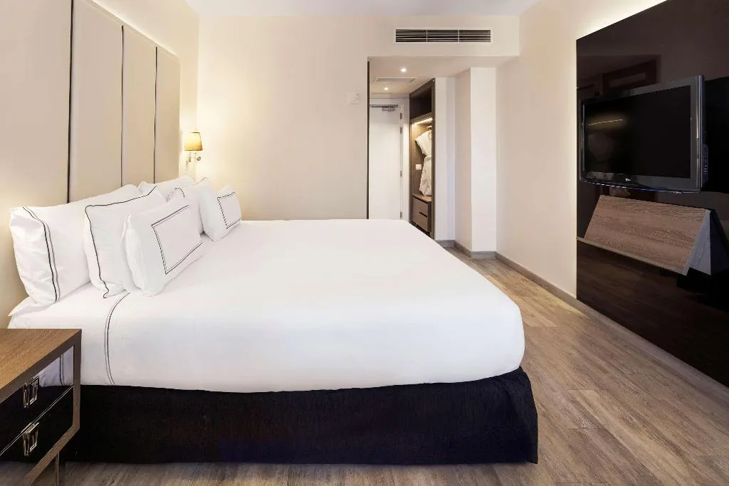 Room STANDARD Room, Melia Lebreros, Seville