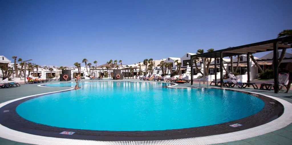 Pool, Sands Beach Resort, Lanzarote