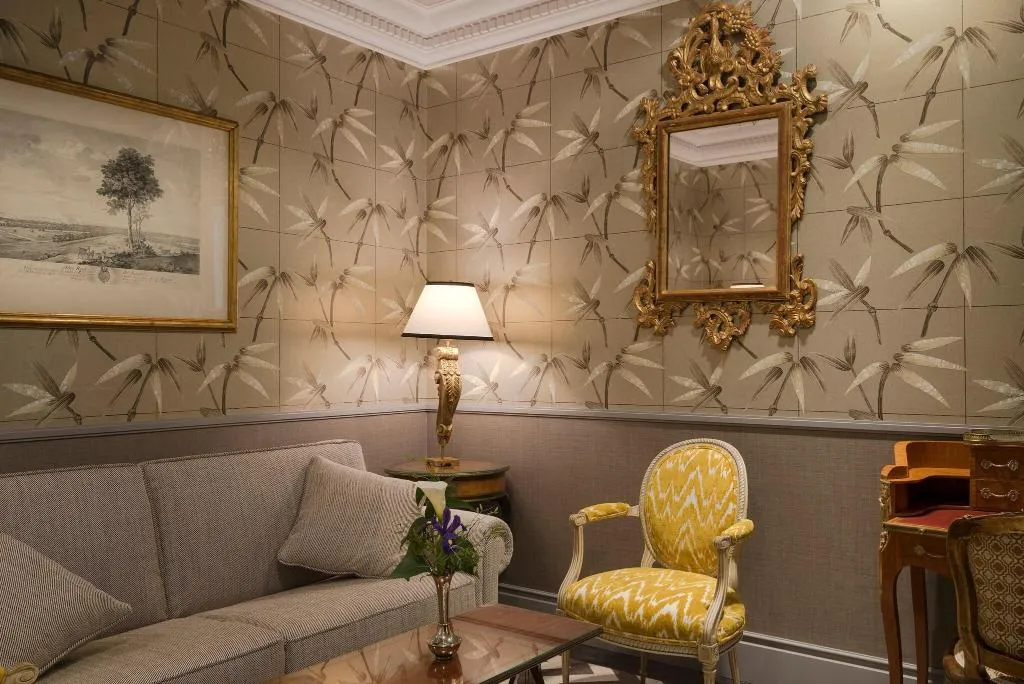 FAMILY ROOM CONNECTING ROOM Room, Relais & Châteaux Heritage Madrid, Salamanca