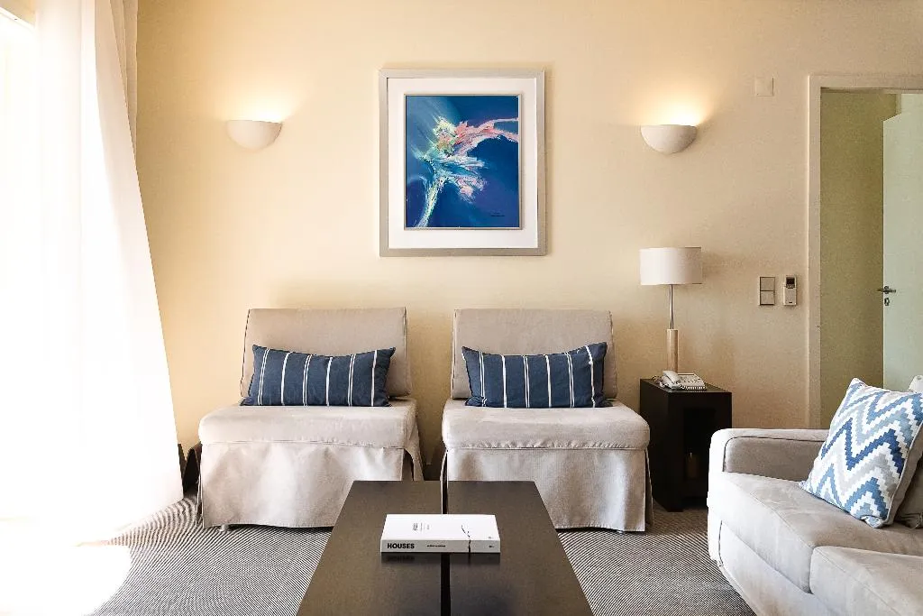 APARTMENT TWO BEDROOMS Room, Domes Lake Residences, Algarve