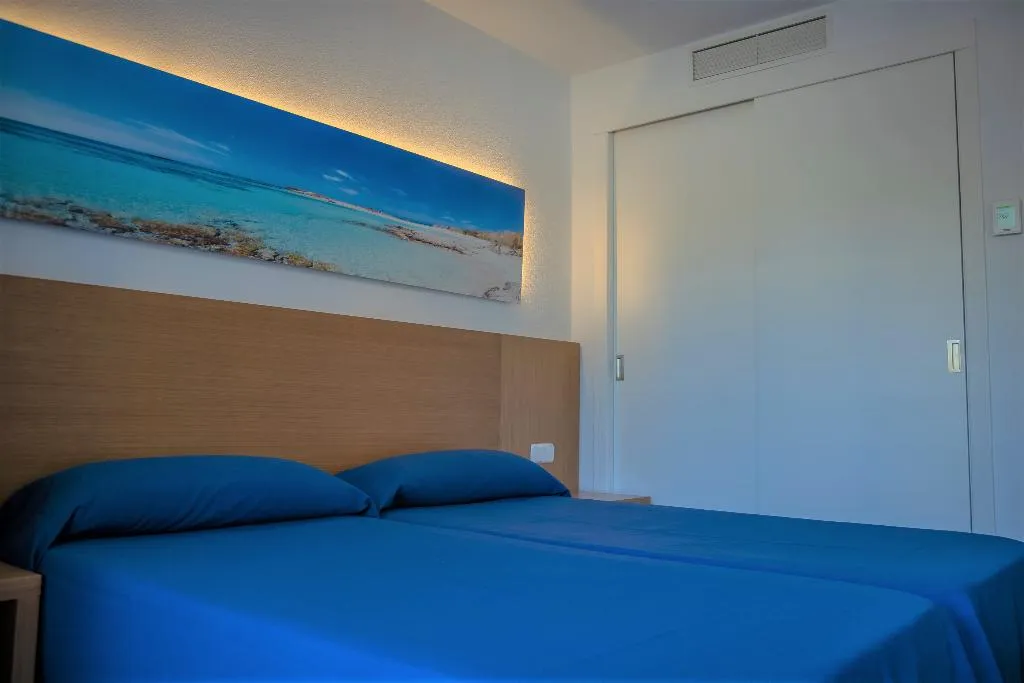 Double or Twin POOL VIEW Room, Club Cala Romani, Majorca