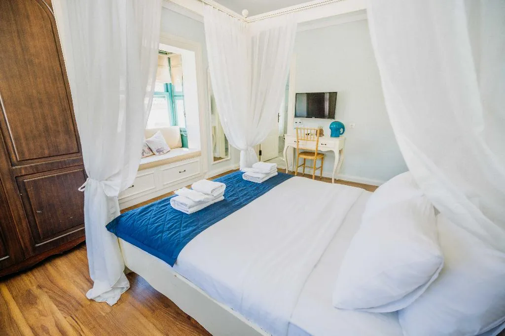 DOUBLE DELUXE CITY VIEW Room, Beyaz Kapi Boutique Hotel Alacati, Izmir