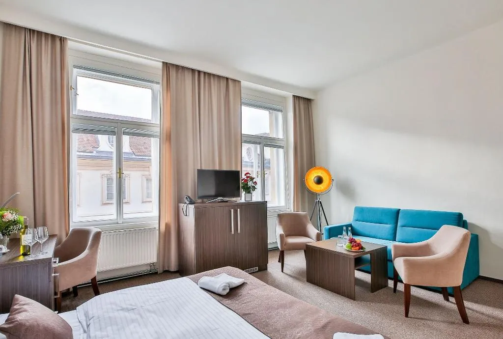 Room, Apartments Embassy by LH, Prague