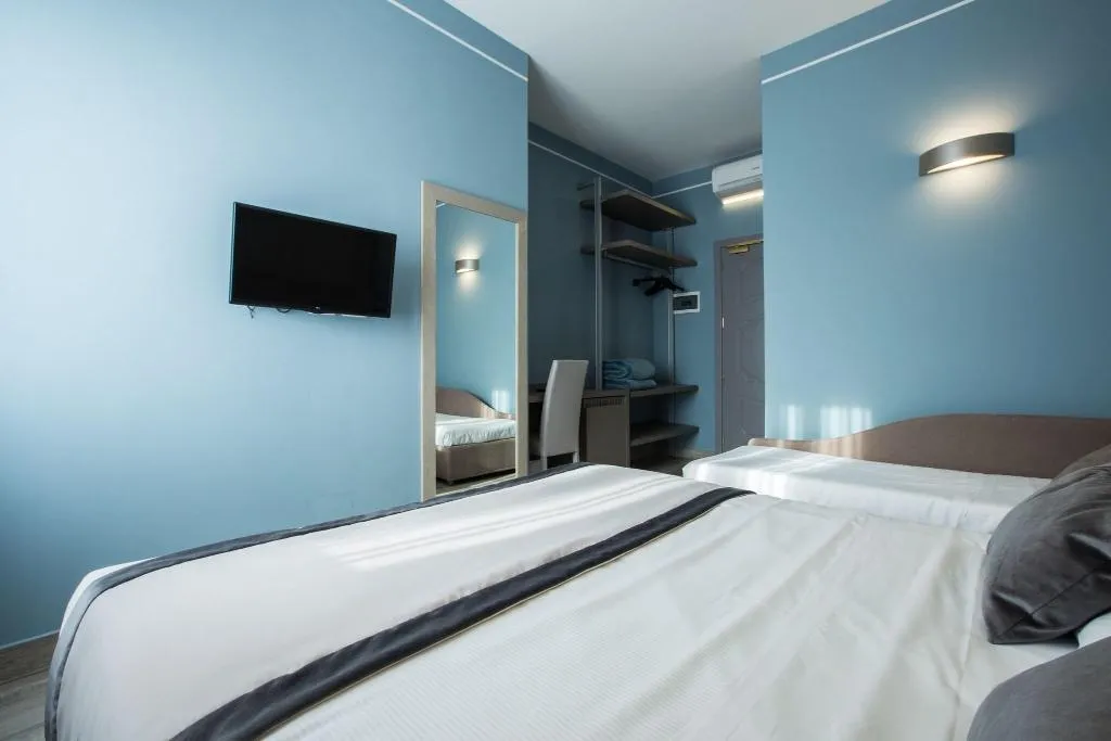 Room, Ariston, Venice