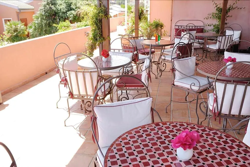 Terrace, Cala Rosa Club Hotel, Alghero