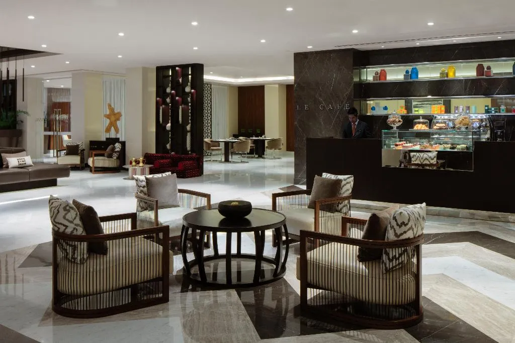 Restaurant, Pullman Dubai Creek City Centre Residences, Dubai