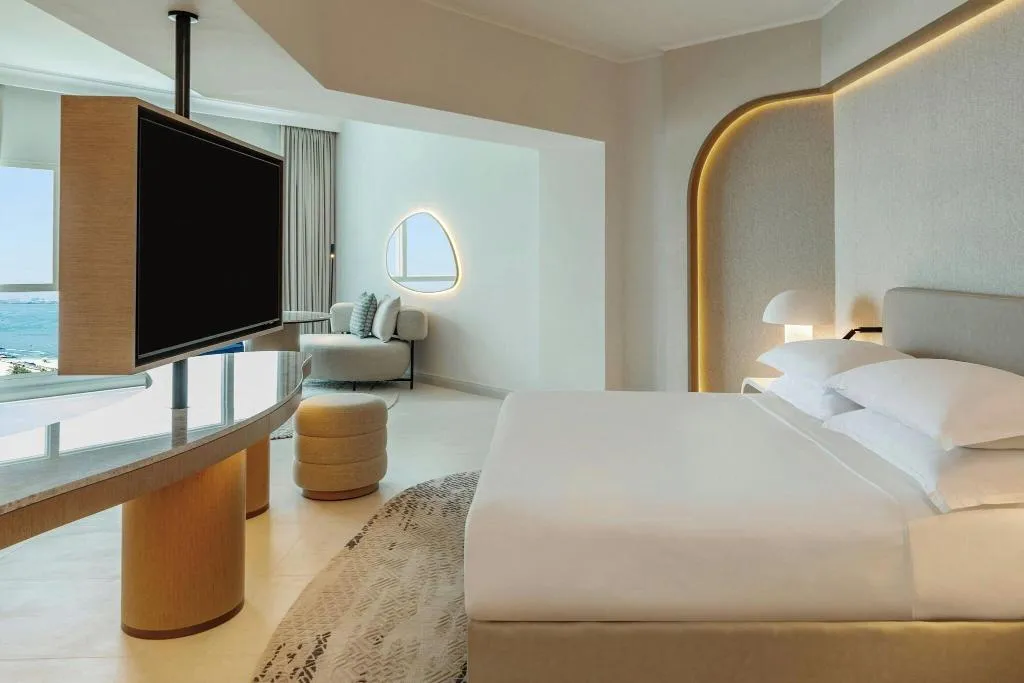 SUITE EXECUTIVE SEA VIEW Room, Sheraton Jumeirah Beach Resort, Dubai