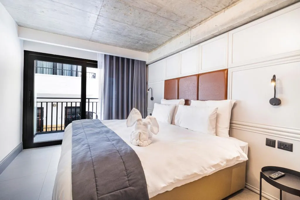 SINGLE COMFORT Room, The Londoner Hotel Sliema, Malta