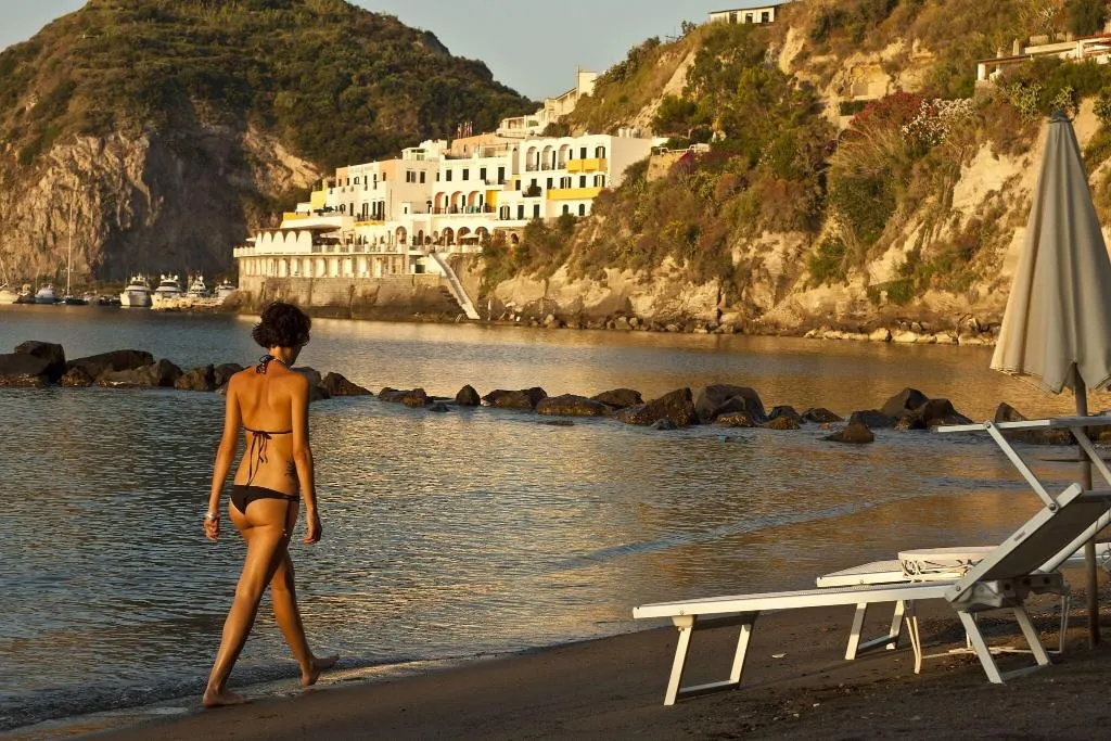 Beach, Apollon Club, Naples