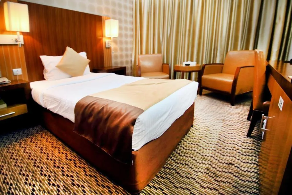 DOUBLE STANDARD Room, Sun And Sands Downtown, Dubai
