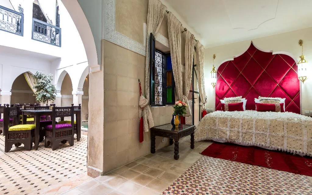 SUITE SUPERIOR KING BED Room, Riad La Gazelle Du Sud, Marrakech