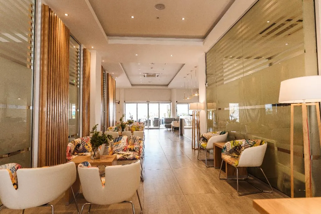 Lobby, Vrachia Beach Hotel & Suites - Adults Only, Cyprus