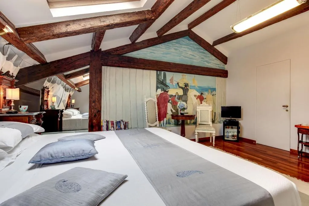 Room, La Villeggiatura, Venice