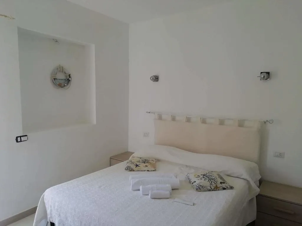 Room, Al Mare Da Francesca, Olbia
