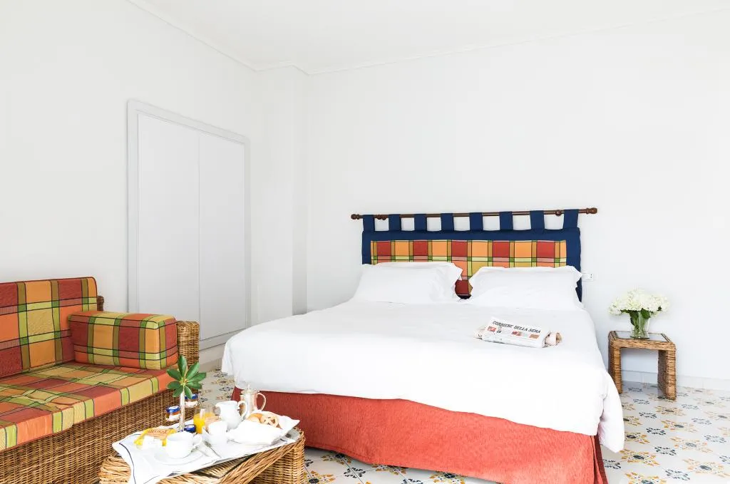 Double or Twin STANDARD Room, So’ Lifestyle Hotel Sorrento, Naples