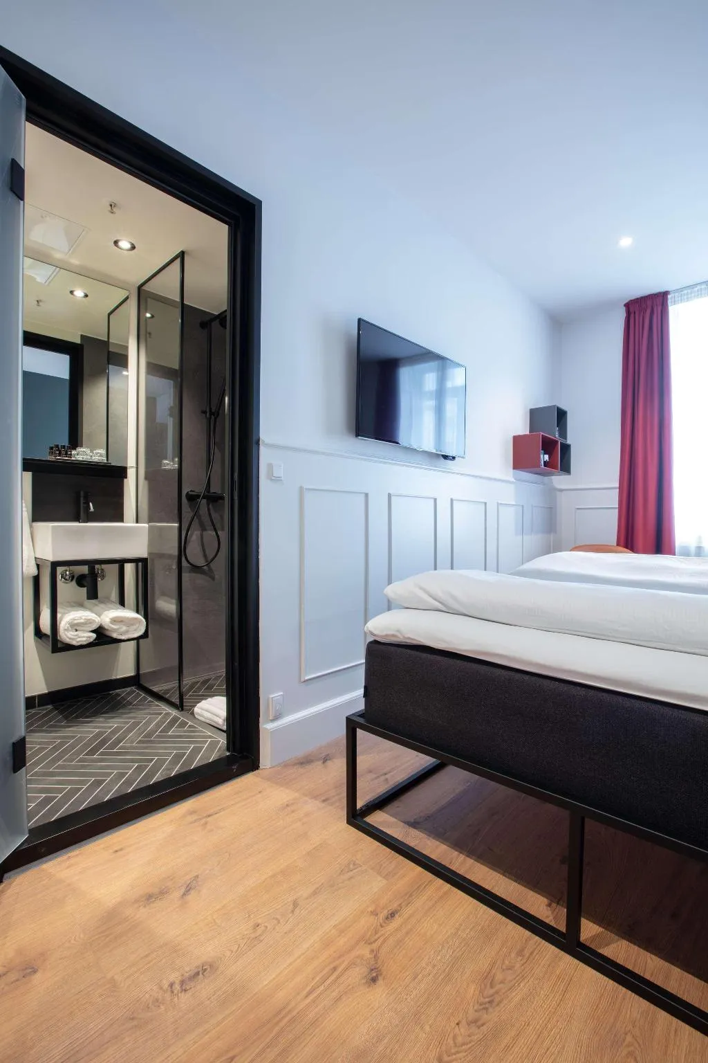 DOUBLE BUSINESS Room, The Huxley Copenhagen, BW Premier Collection, Copenhagen