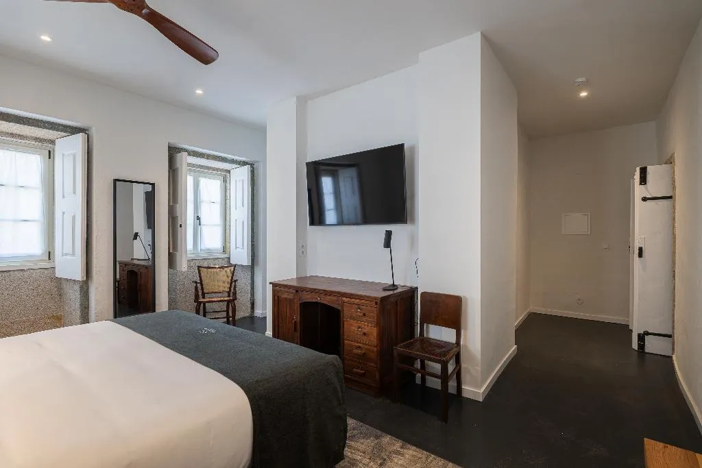 DOUBLE SUPERIOR Room, CasaNova Farmhouse, Porto