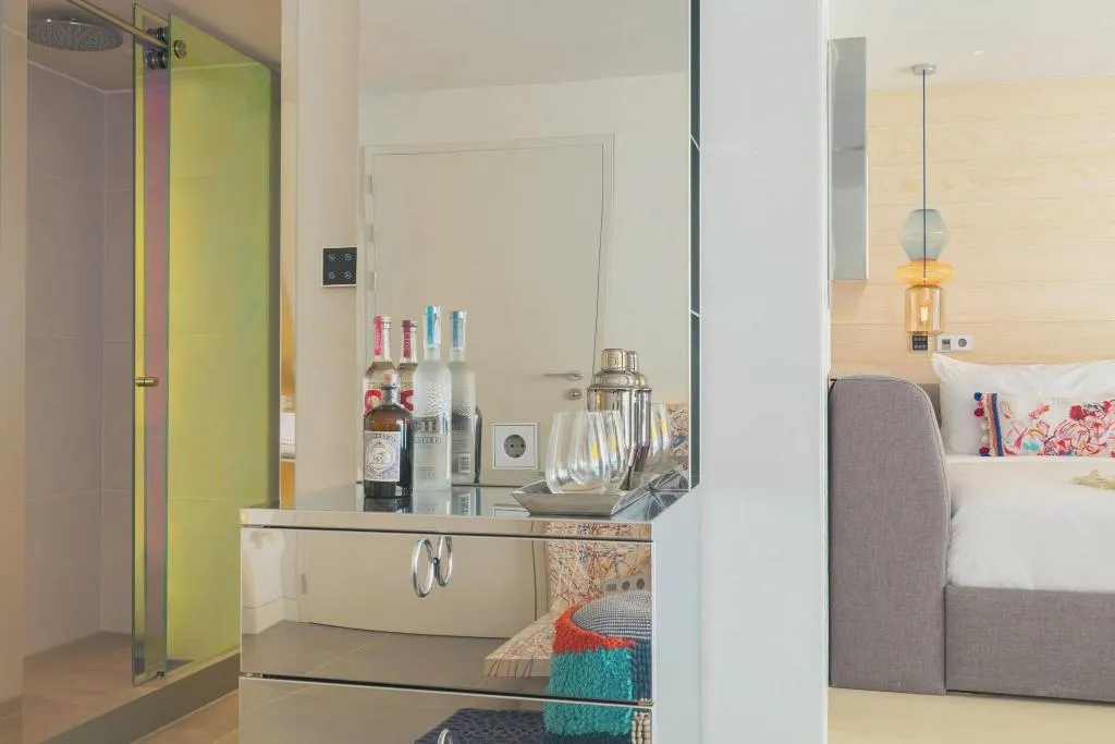 SUITE PREMIER KING BED Room, W Ibiza, Ibiza
