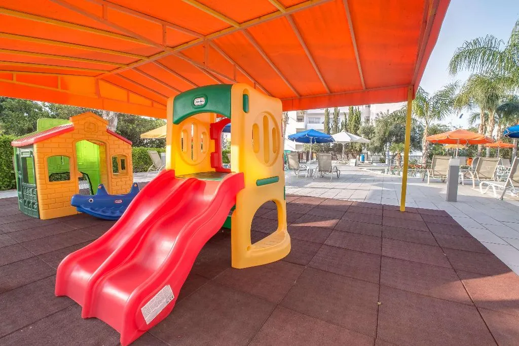 Sports and Entertainment, Anesis Hotel, Cyprus