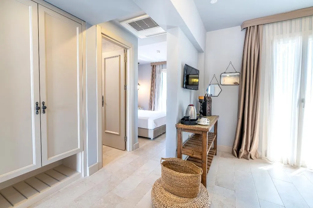 TRIPLE DELUXE Room, Elista Hotel & Spa, Bodrum