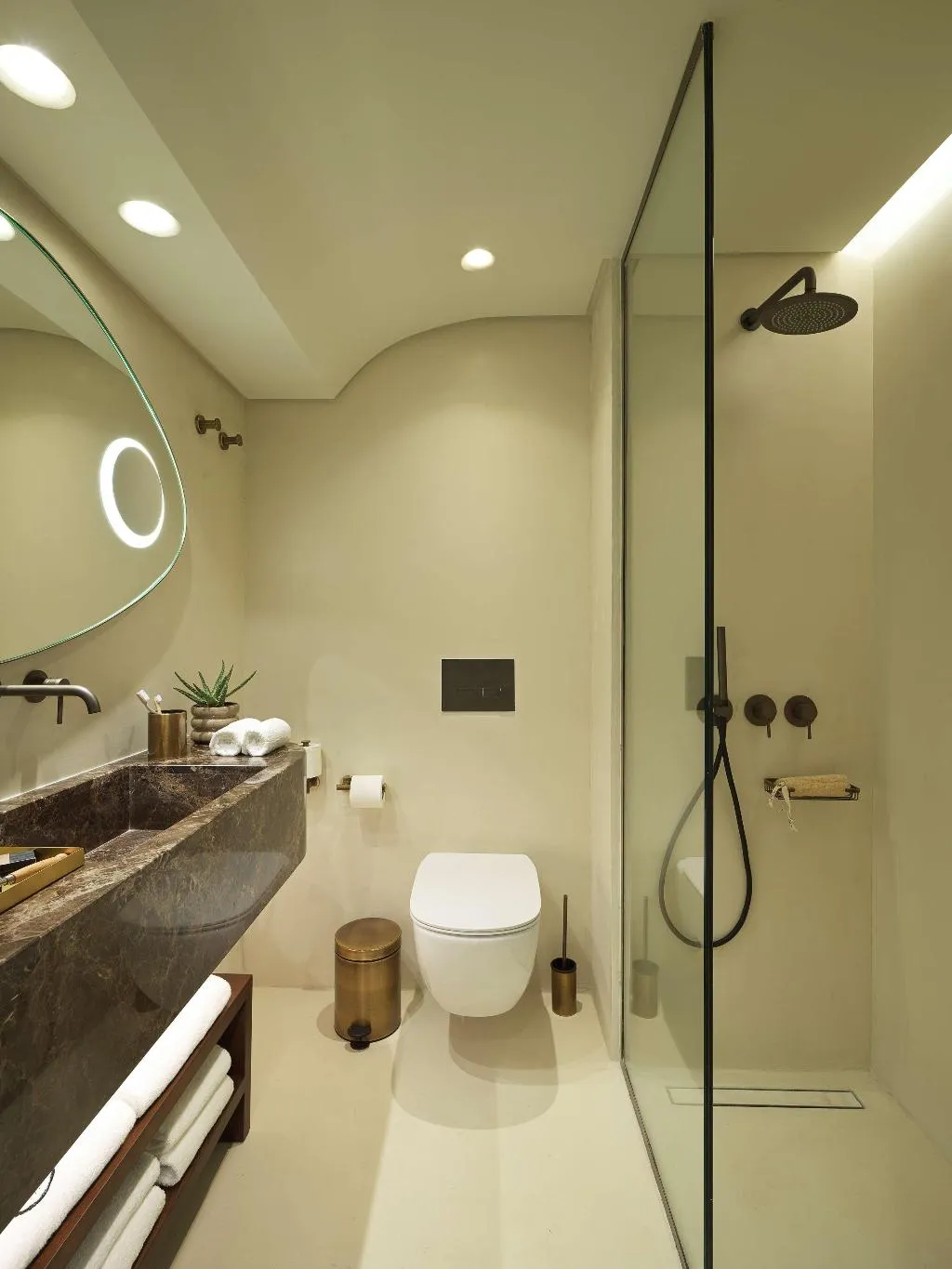 DOUBLE CLASSIC KING BED Room, Isla Brown Corinthia Resort & Spa, Curio Collect, Athens