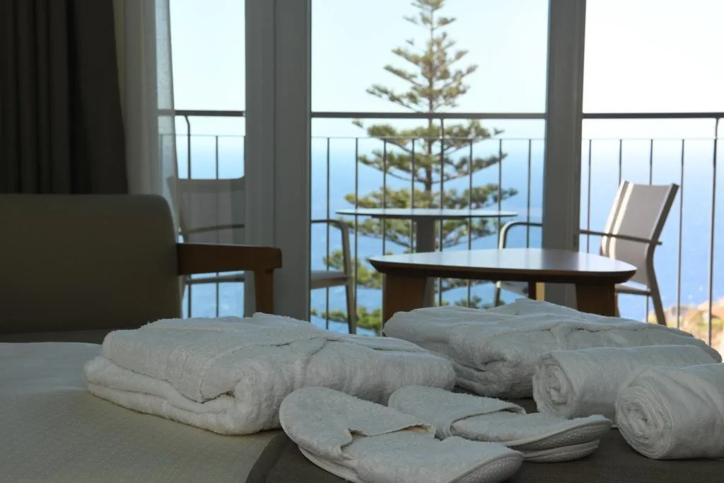 Room, Do Campo, Madeira