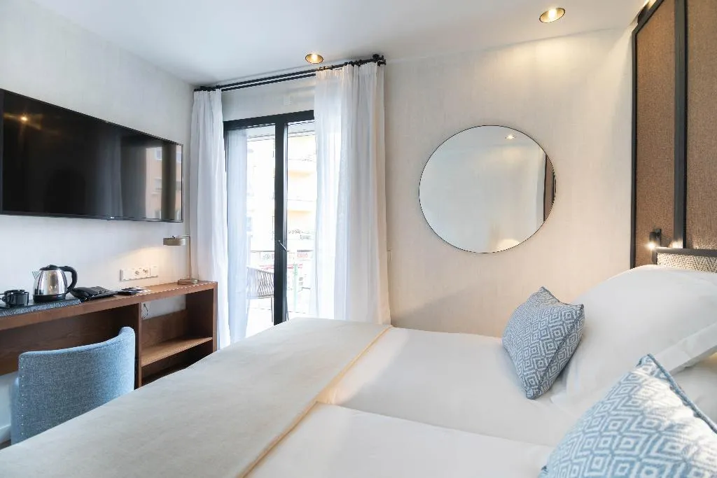 Double or Twin WITH BALCONY Room, JS Palma Plaza, Majorca