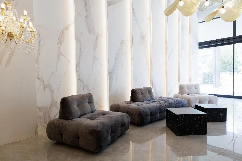 Lobby, Hilton Garden Inn Athens Syggrou Avenue, Athens