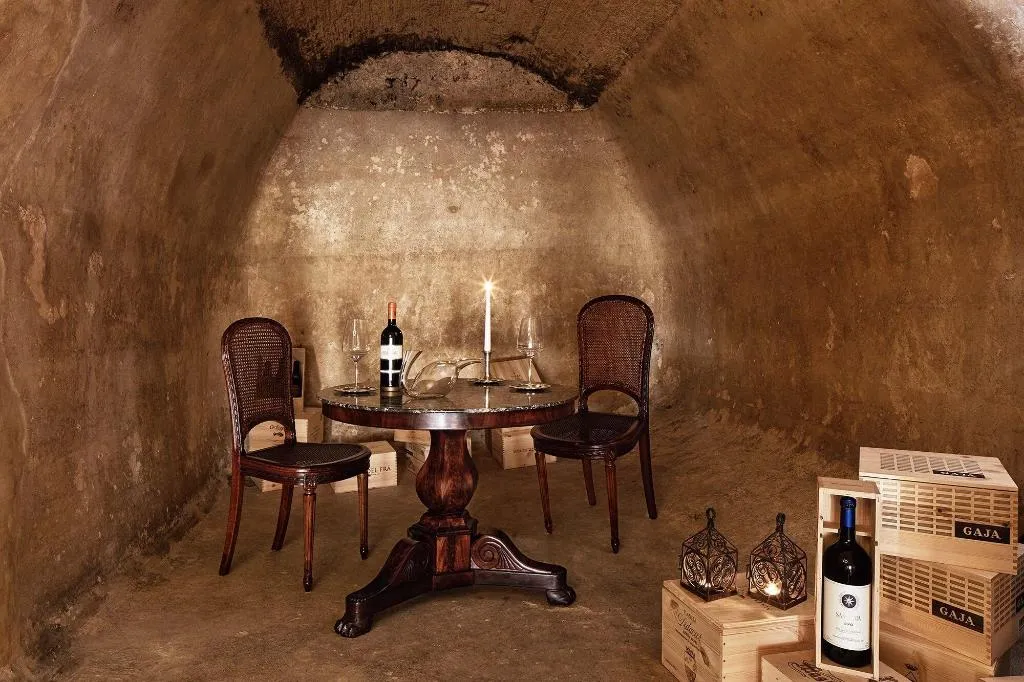 Restaurant, Palazzo Avino, Naples