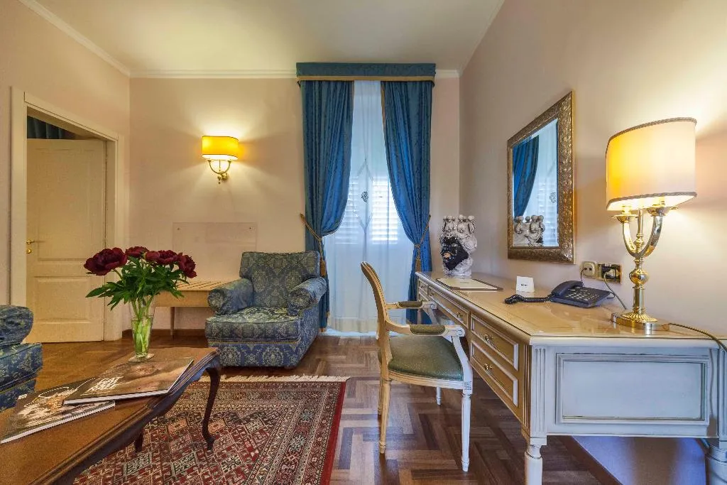 Room, Grand Villa Politi, Catania