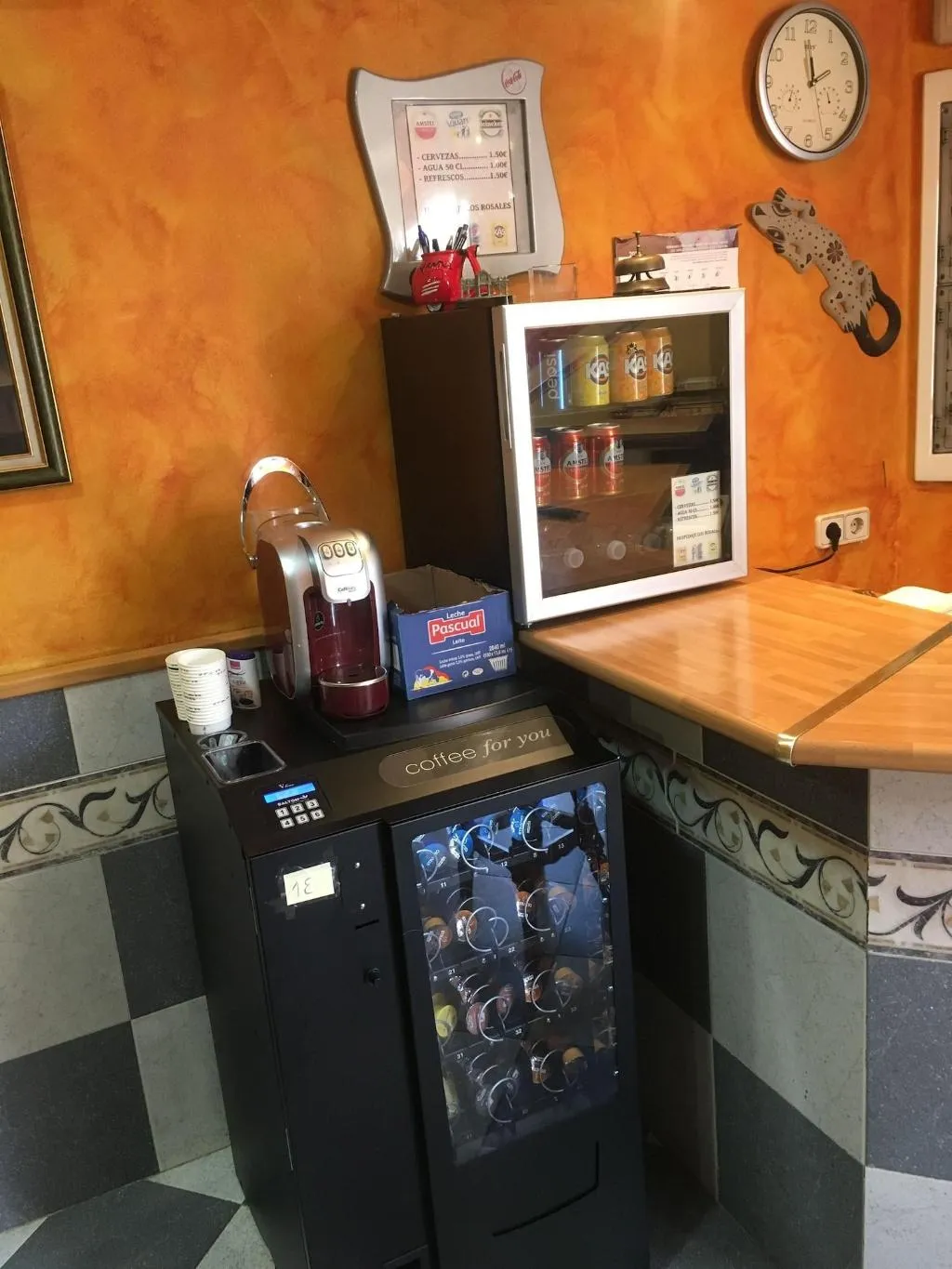 Sports and Entertainment, Hostal Los Rosales, Madrid