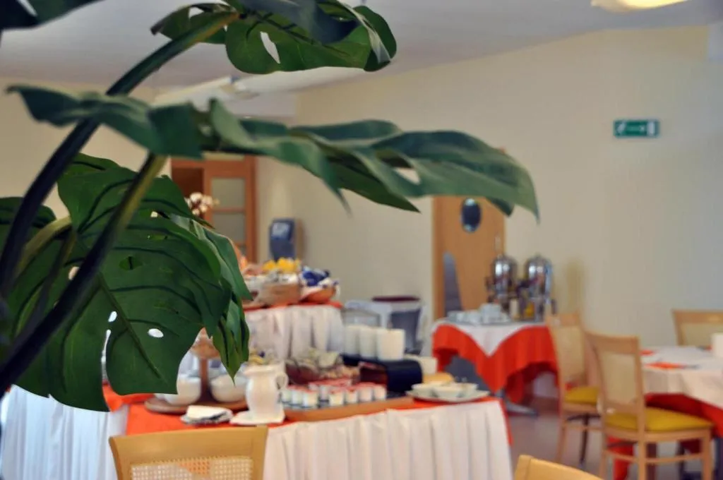 Restaurant, B&B HOTEL Bergamo Executive, Milan