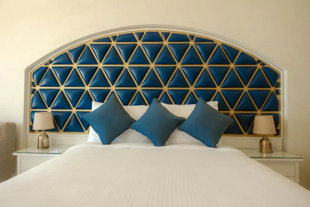 SUITE EXECUTIVE KING BED Room, Mövenpick Sharm El Sheikh, Red Sea Riviera