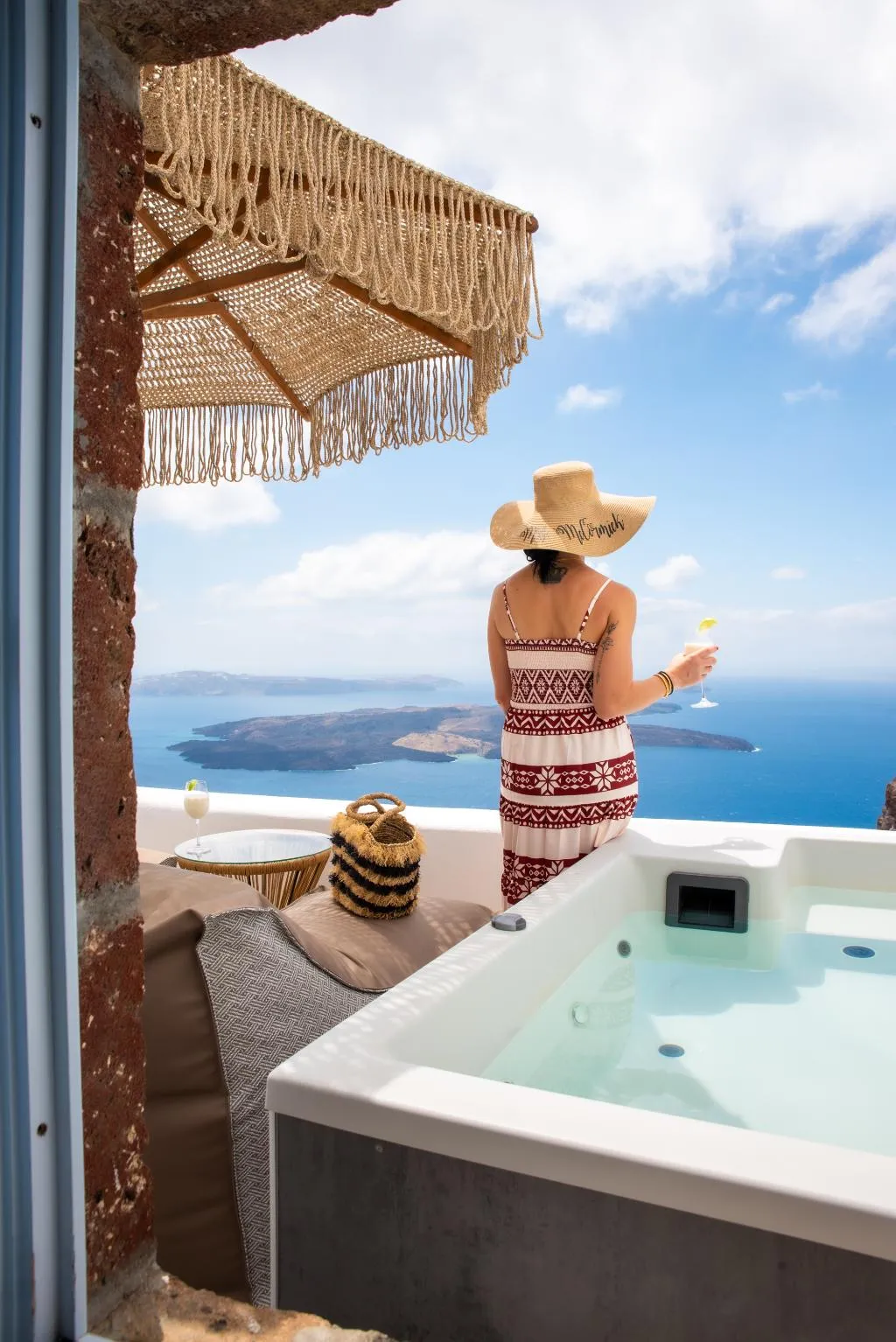 SUITE WITH JACUZZI Room, El Verano Collection Santorini, Santorini