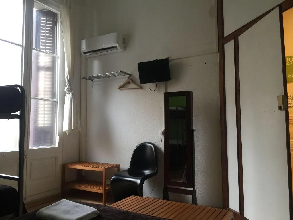 Room, Break BCN - Hostal & Coffeebar, Barcelona