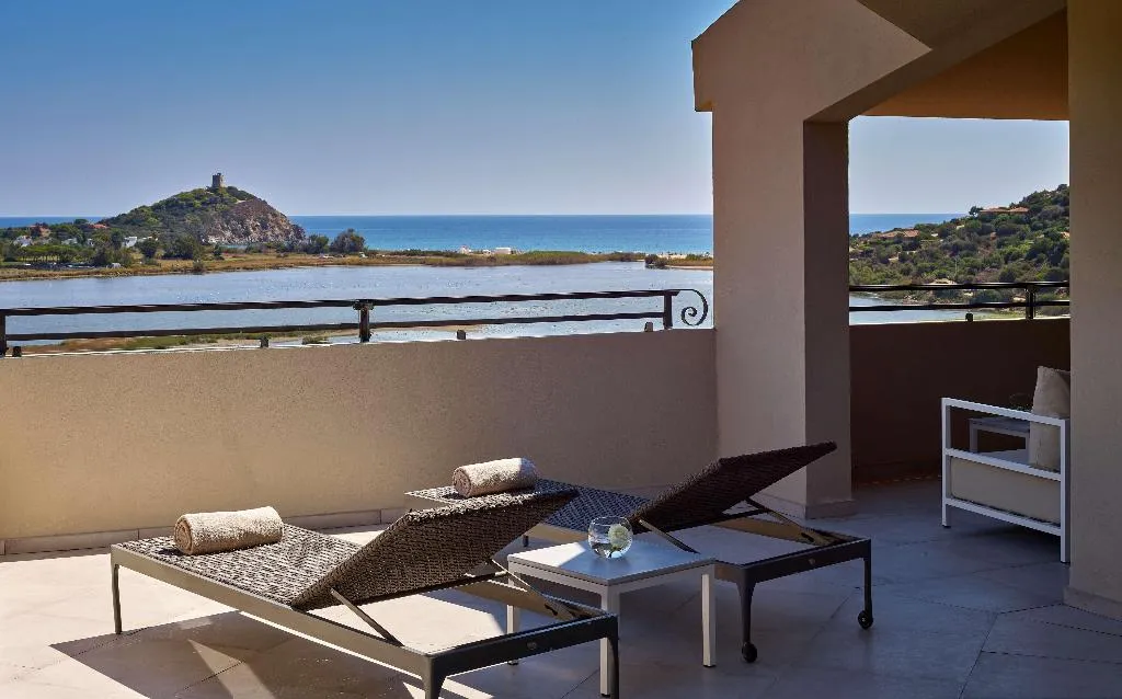 SUITE SEA VIEW ONE BEDROOM Room, Conrad Chia Laguna Sardinia, Cagliari