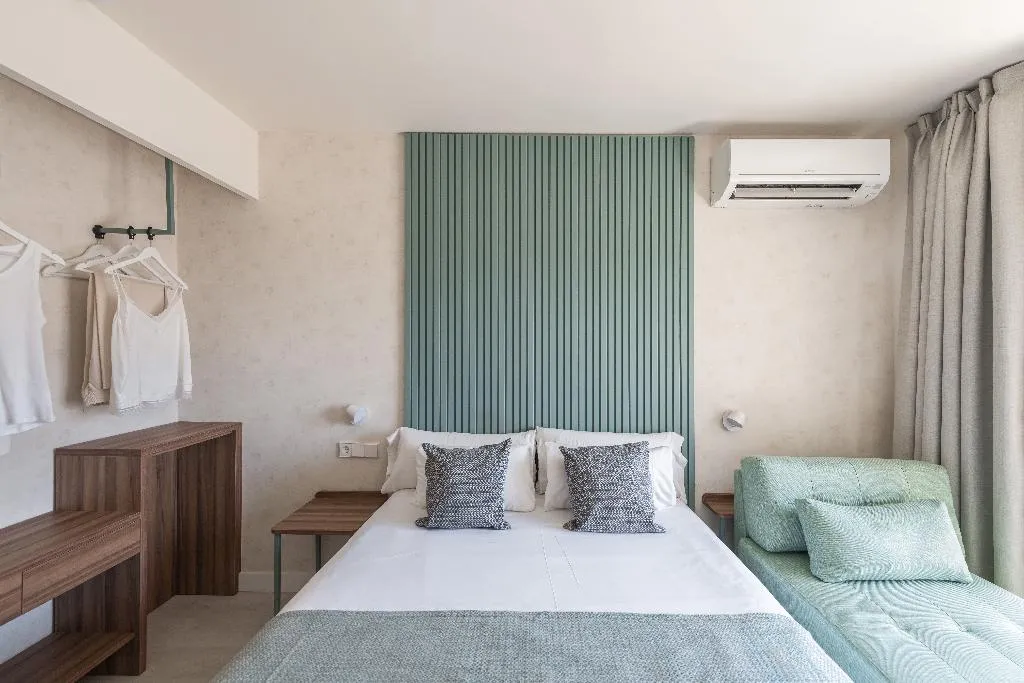 FAMILY ROOM STANDARD Room, Eurosalou & Spa, Costa Dorada