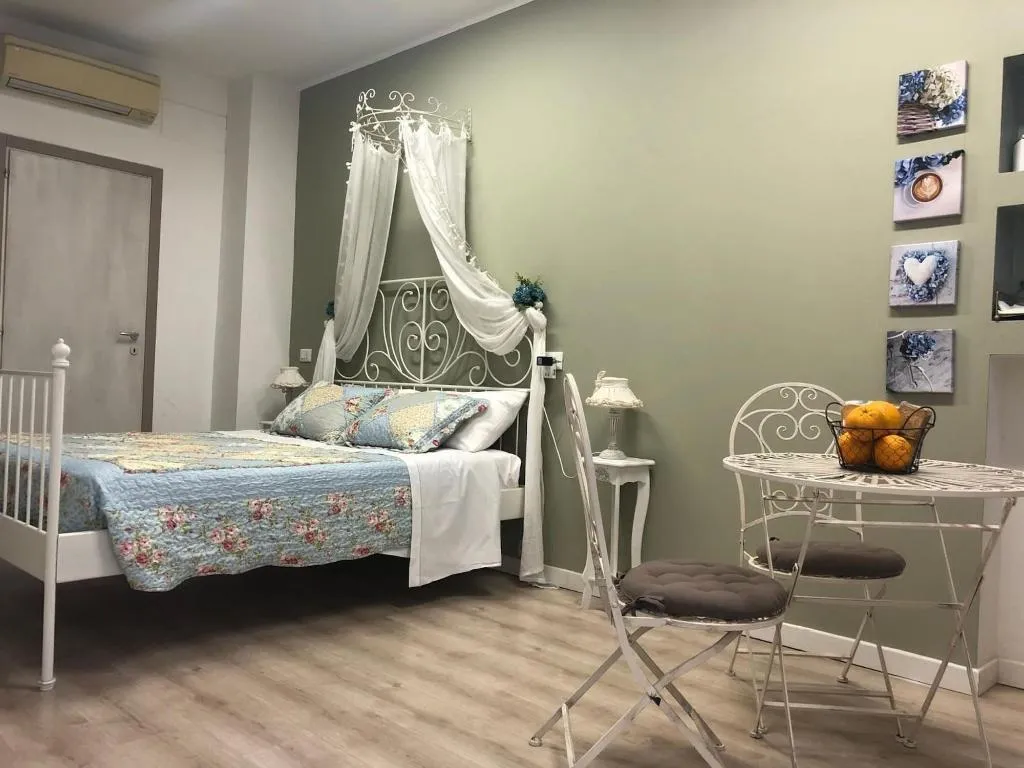 Room, B&B Fiori Di Grano, Milan