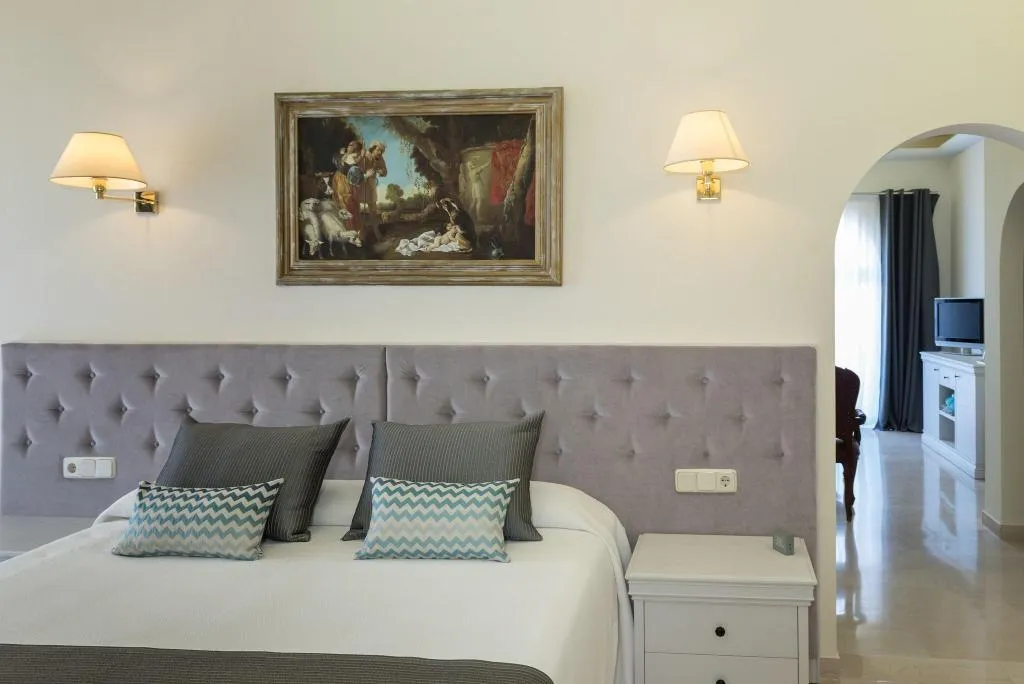 Room, Grand Hotel Palladium, Ibiza