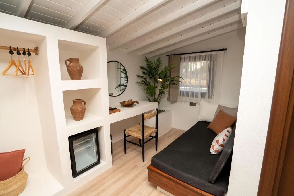 Room, Ajlan oia, Izmir