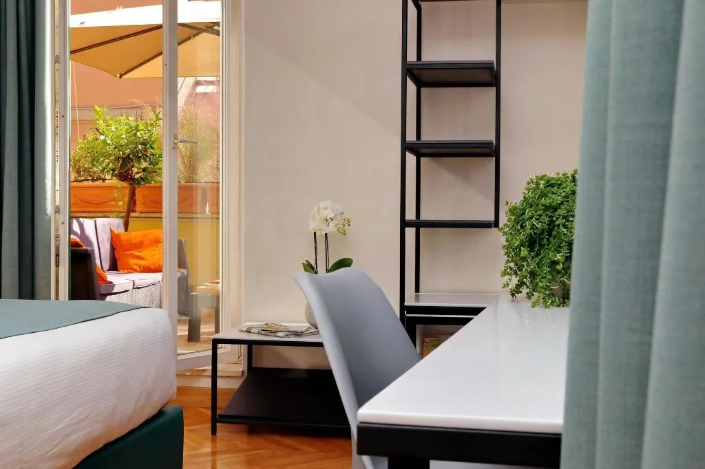 Room, Vico Rooms And Terrace, Rome