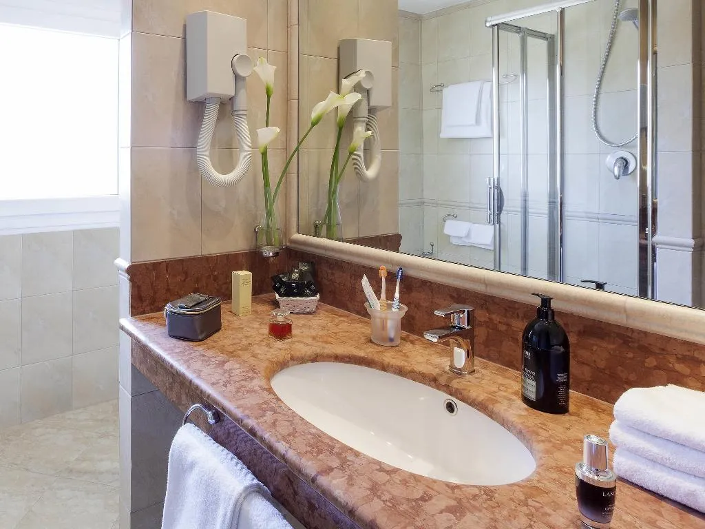 STUDIO CAPACITY 3 Room, Aparthotel Adagio Rome Vatican, Rome