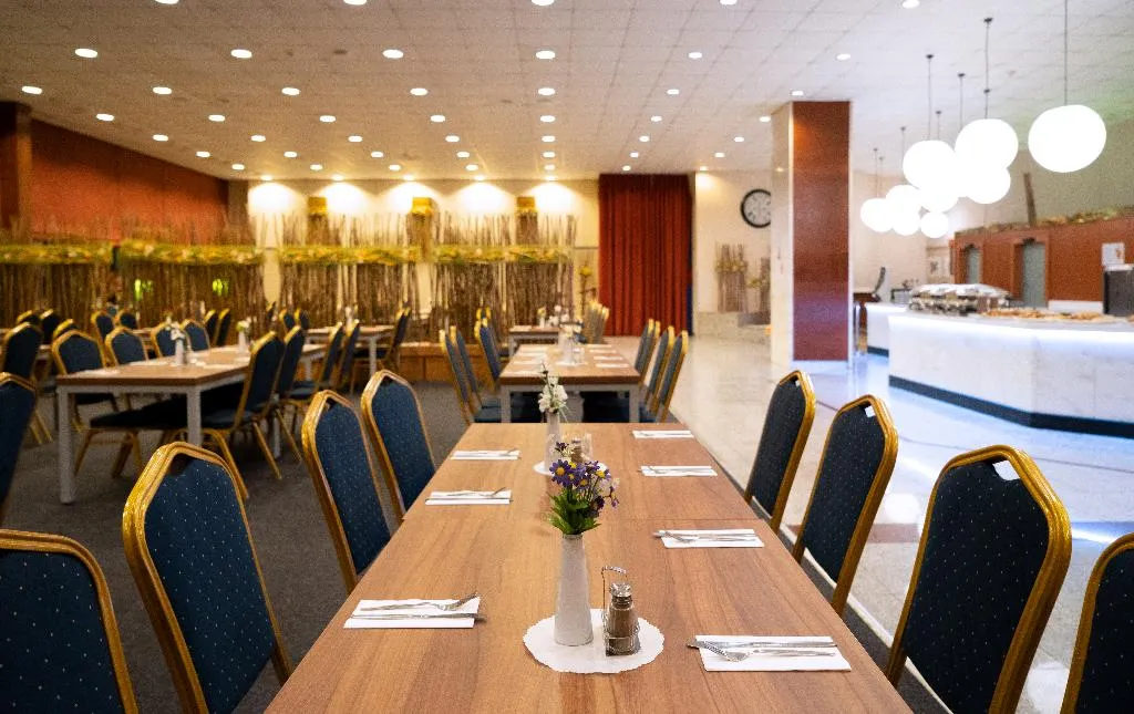 Restaurant, Olympik, Prague