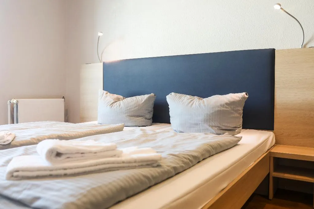 DOUBLE STANDARD Room, Acama Kreuzberg Hotel+Hostel, Berlin