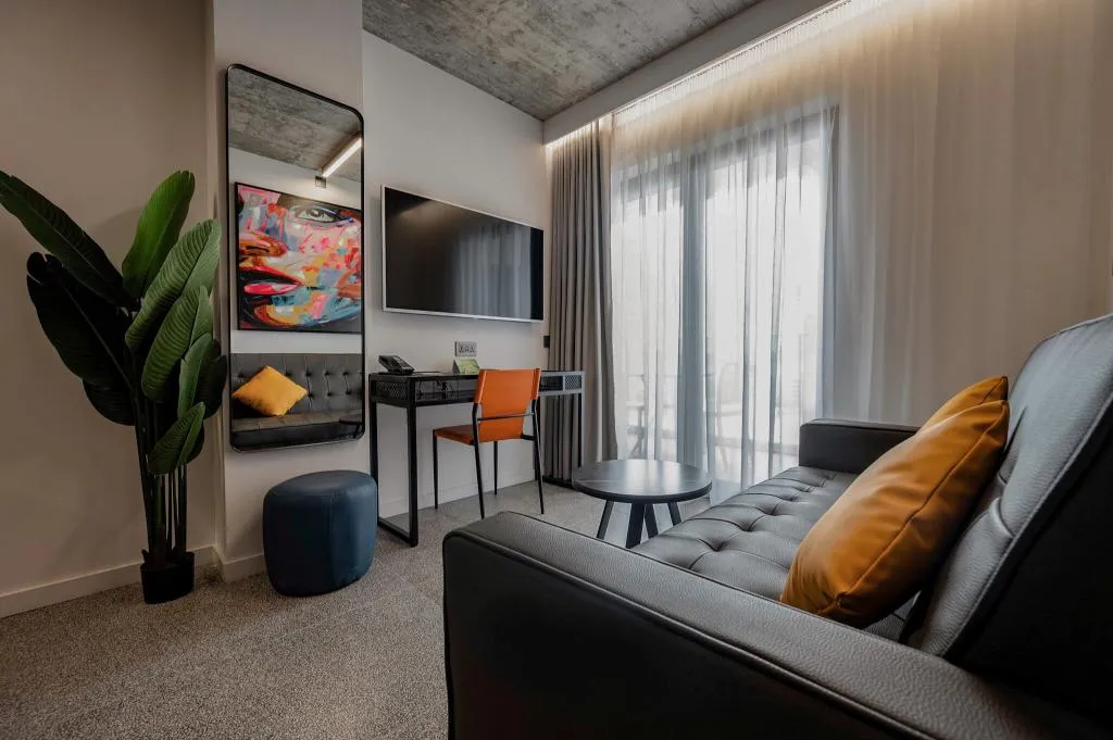 STUDIO SUPERIOR Room, Grands Suites Hotel Residences & Spa, Malta