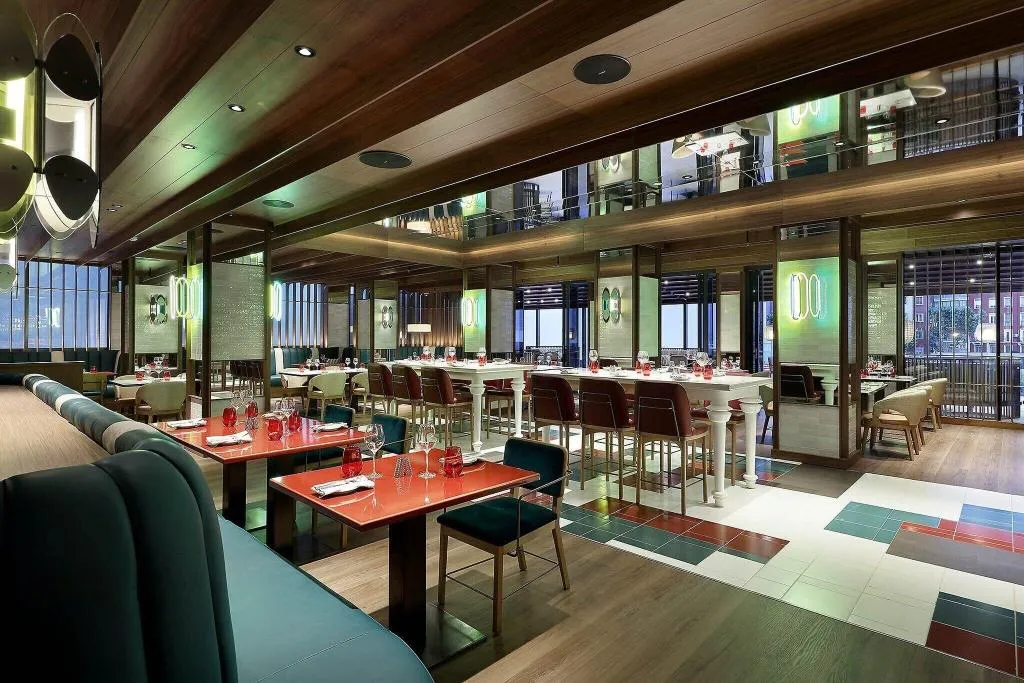 Restaurant, Hard Rock Hotel Madrid, Madrid